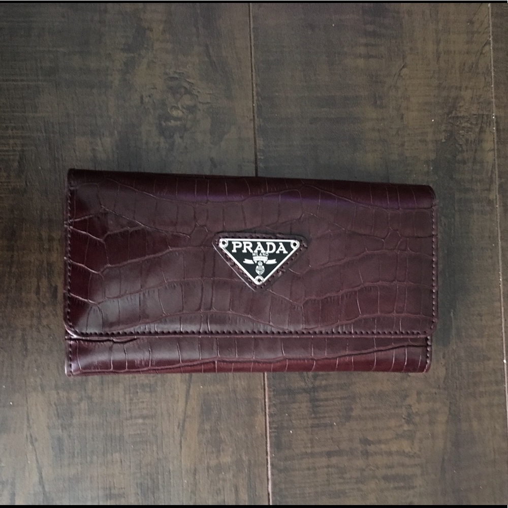 PRADA Milano  leather wallet